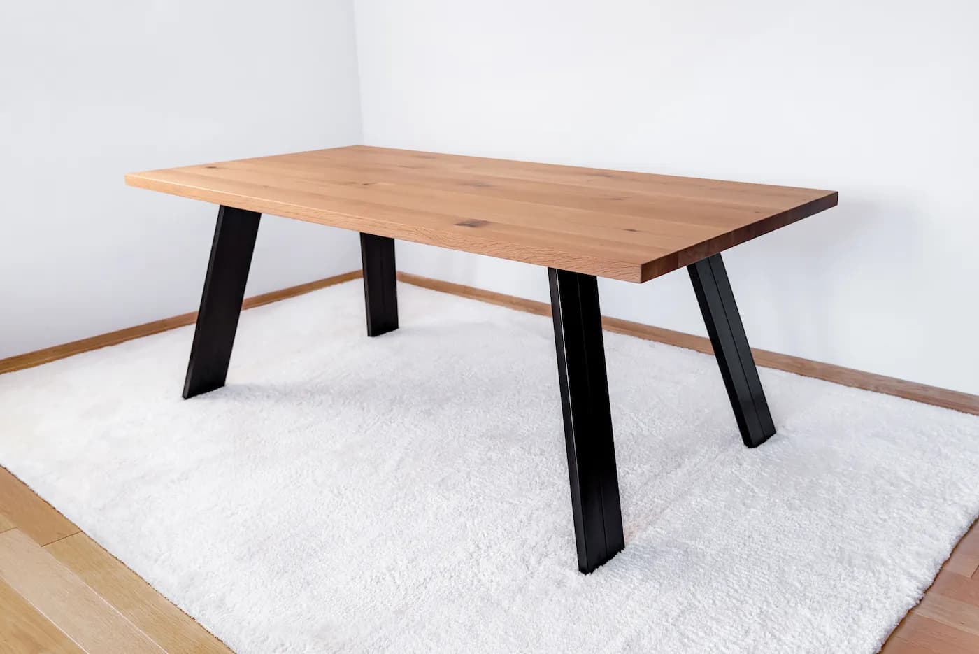 MIAM DINING TABLE - Vento