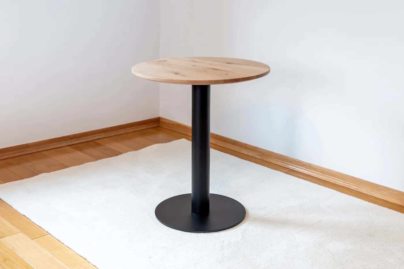 Runder Stehtisch Round Bar