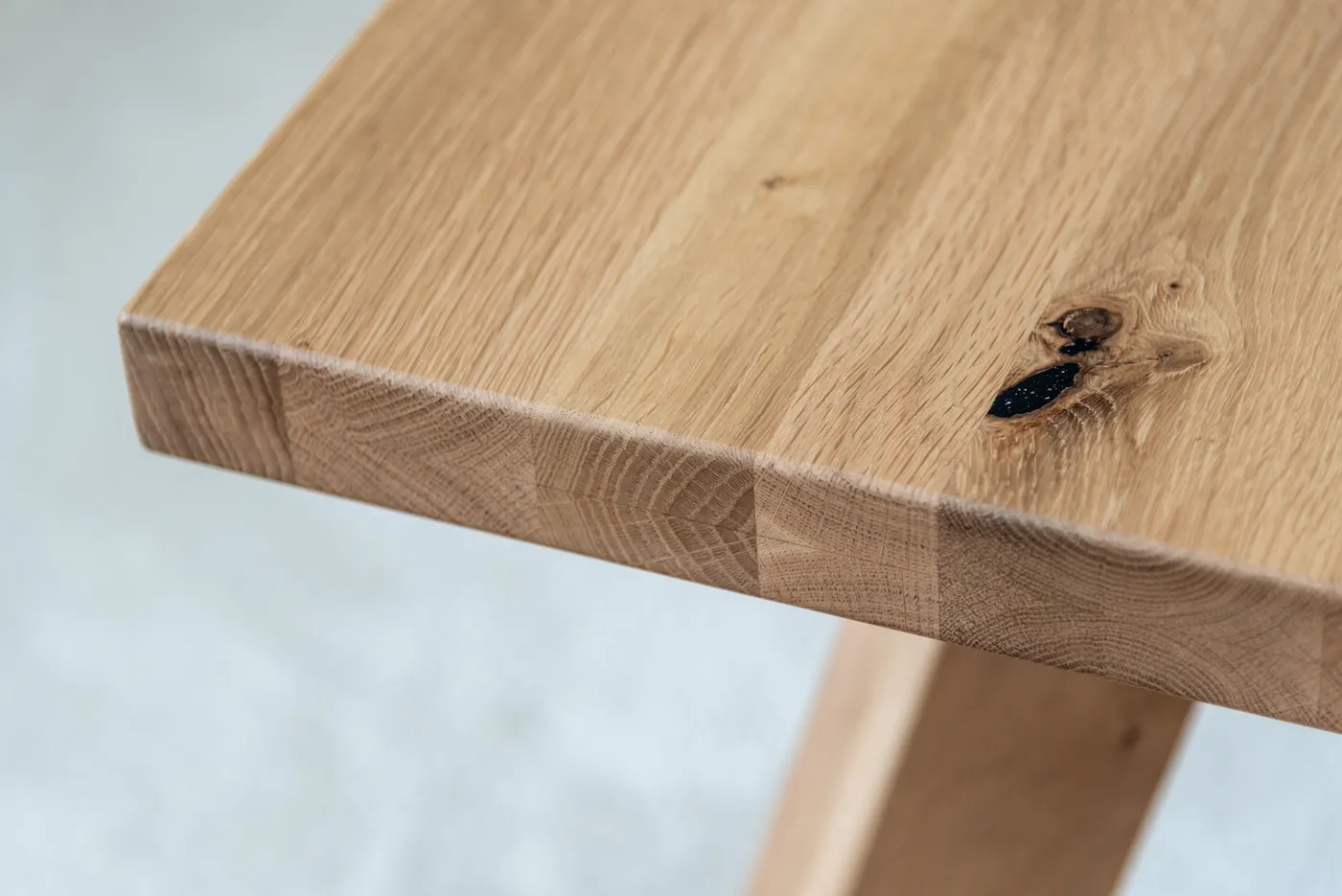 MIAM — Couchtisch DP 100 × 70 cm aus massiver Eiche, Bild 2