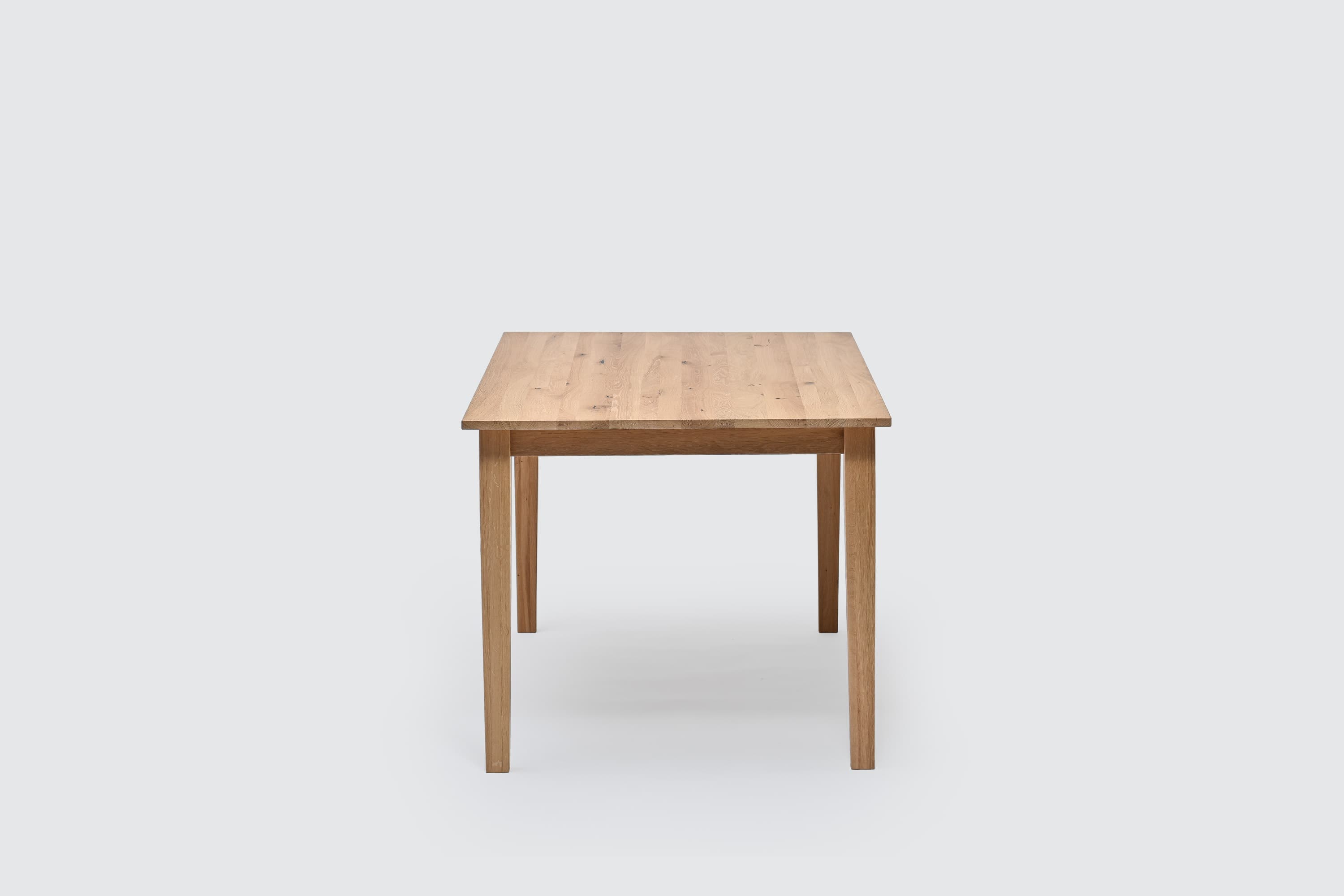 MIAM — Classic dining table in solid oak, image 3
